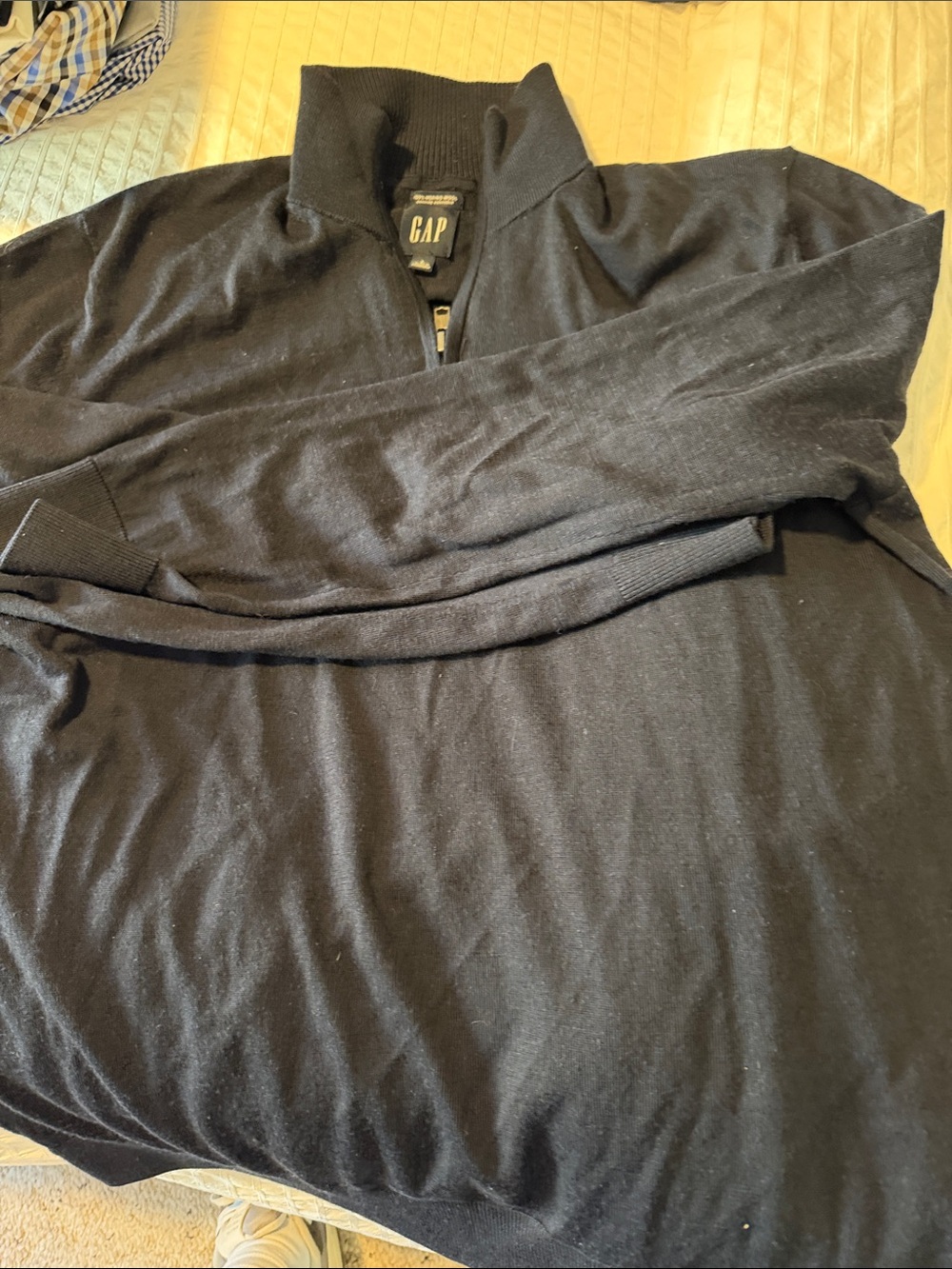 GAP Men's Black Full-Zip Mock Neck Sweater